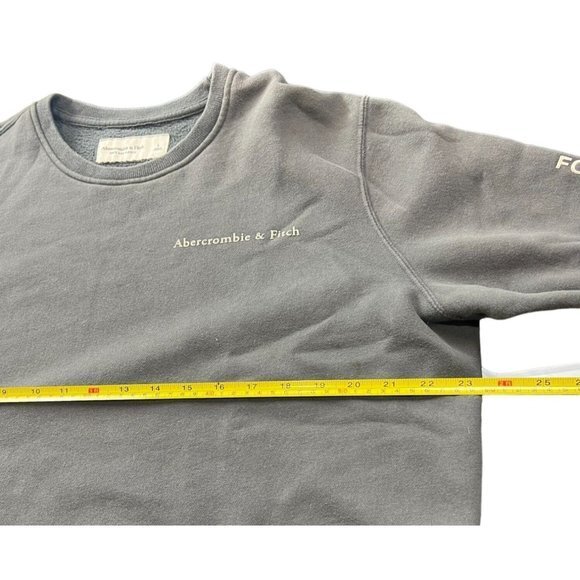 ABERCROMBIE GREY CREWNECK SIZE L | C1 - Picture 5 of 6